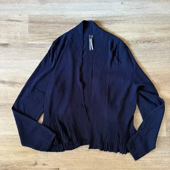 Anthropologie Banlieue Peplum Cardigan - Picture 3 of 6